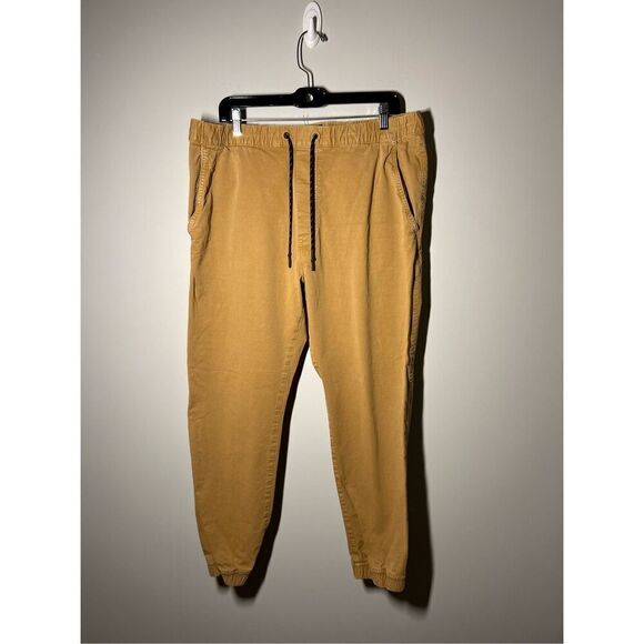 American Eagle Outfitters Other - American Eagle next level flex joggers size large C23-18 (J)